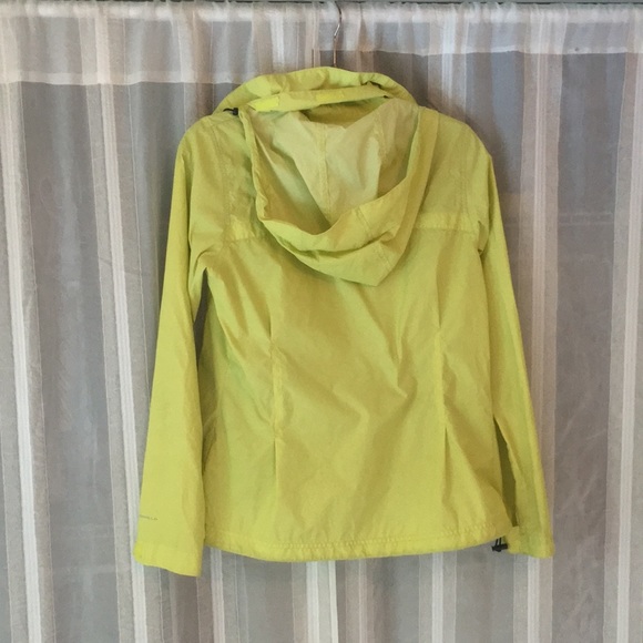 Green Columbia rain jacket - Picture 3 of 3